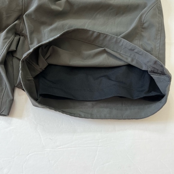 Rhone Athletic Pull On Shorts Size Large Gray Lined - Picture 4 of 7
